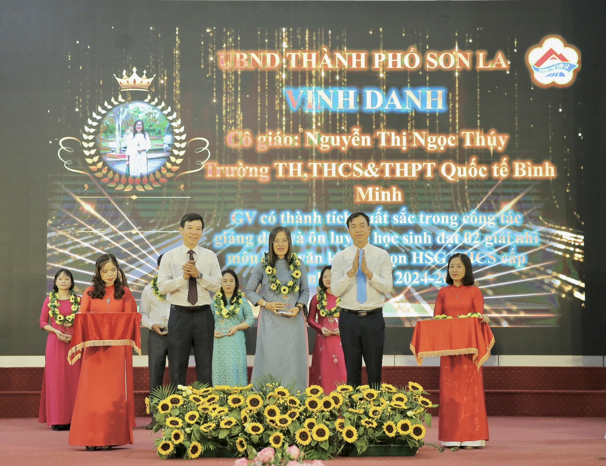 anh tin bai